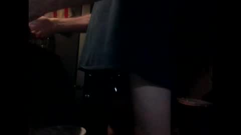 Chuck online show from December 6, 9:21 am