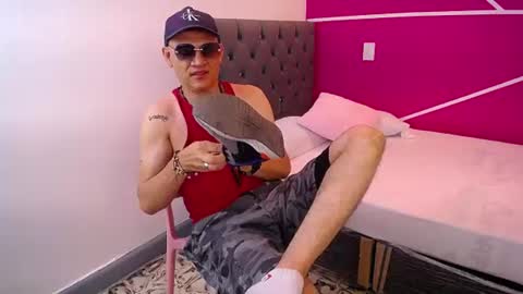Cesirry online show from June 27, 12:22 pm