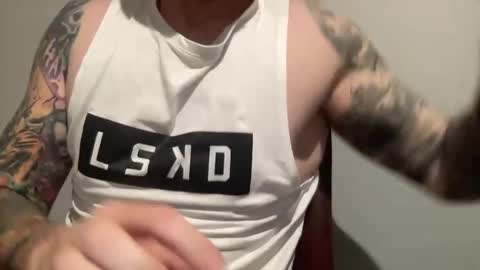 ch19876 online show from December 19, 6:05 pm