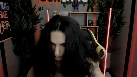 Snapshot of chad_barns chatting on October 31, 12:52 pm Chad online show from October 31, 12:52 pm