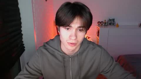 charleshanson69 online show from October 8, 3:49 pm