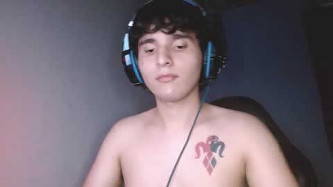 Snapshot of charley_quin chatting on October 20, 3:21 am Charley quinn online show from October 20, 3:21 am