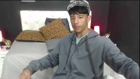 Charlie oconnor online show from December 3, 2:34 am