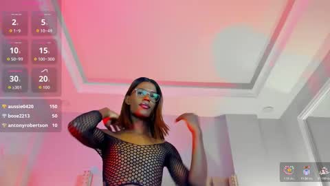    online show from October 24, 3:25 pm