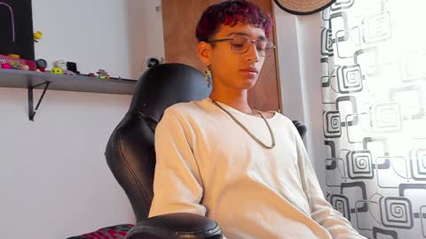 Charles Russo online show from December 10, 4:27 pm