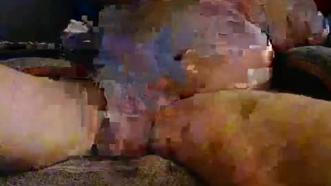 chas4911 online show from December 14, 6:53 am