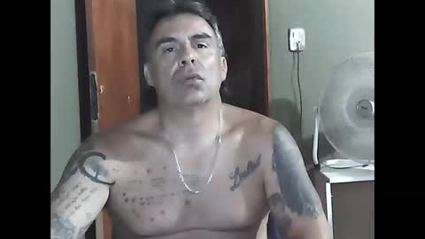Snapshot of chato012 chatting on January 17, 7:51 am chato012 online show from January 17, 7:51 am