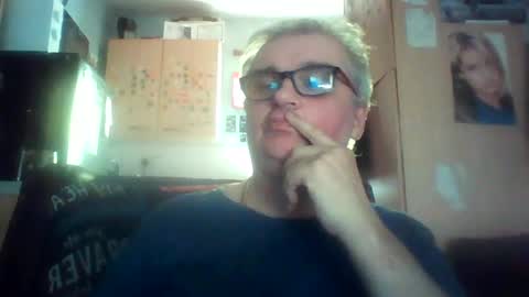 lee online show from July 5, 12:45 pm