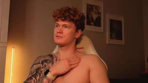 LUCASRYANPVT IS OPEN online show from November 26, 4:04 am