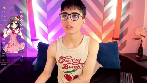Snapshot of cherryy_boy chatting on January 18, 12:04 pm Matias online show from January 18, 12:04 pm