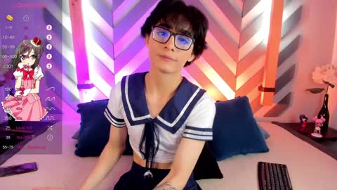 Snapshot of cherryy_boy chatting on December 31, 11:42 am Matias online show from December 31, 11:42 am