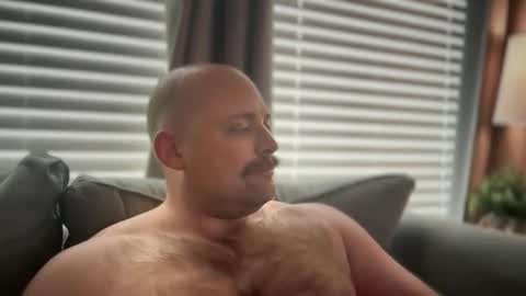 chevy12345678 online show from November 14, 3:13 pm