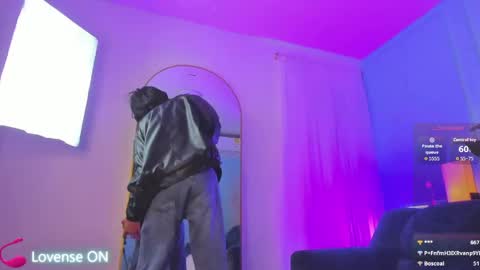 Cheys online show from May 9, 6:53 pm