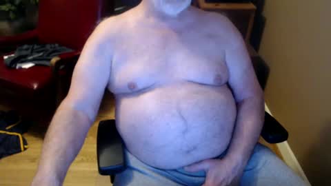 Snapshot of chgodad chatting on January 2, 12:45 am chgodad online show from January 2, 12:45 am