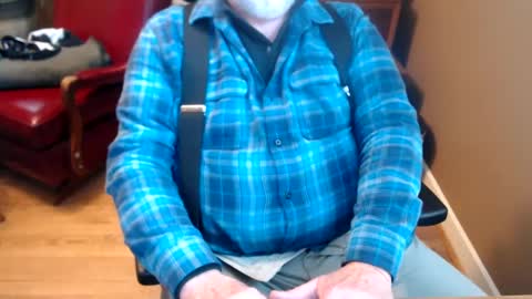 Snapshot of chgodad chatting on February 16, 9:16 pm chgodad online show from February 16, 9:16 pm