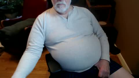 Snapshot of chgodad chatting on February 2, 7:14 pm chgodad online show from February 2, 7:14 pm