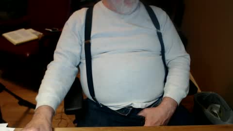 Snapshot of chgodad chatting on January 6, 9:54 pm chgodad online show from January 6, 9:54 pm