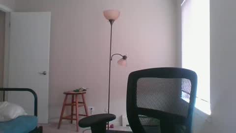 Snapshot of chicago69421 chatting on December 2, 3:56 pm Kyle online show from December 2, 3:56 pm