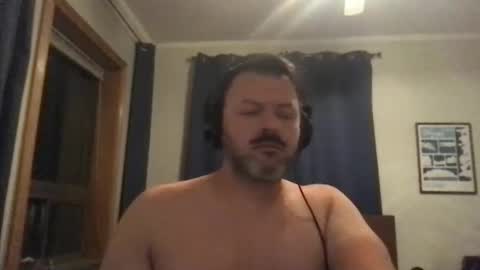 chicagoguy7183 online show from October 27, 1:52 am