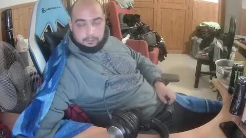 chicomallorca96 online show from December 15, 6:26 pm