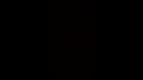 chris8855111 online show from April 23, 6:18 am