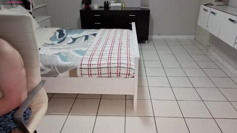 Chris Evens online show from December 16, 5:09 pm