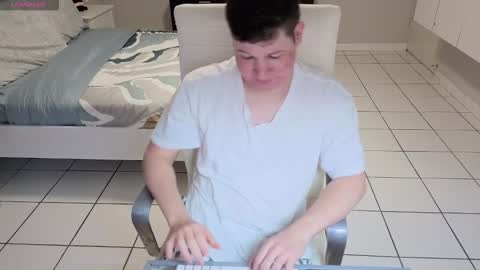 Chris Evens online show from December 13, 7:53 pm