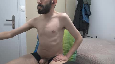 chris_anag96 online show from February 21, 11:50 pm