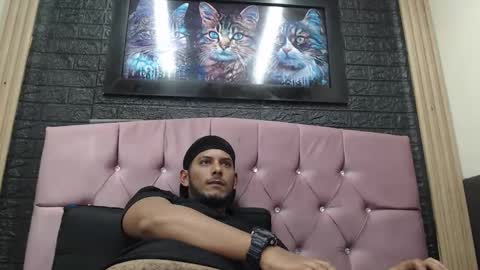 chris_dick2 online show from November 15, 7:54 am