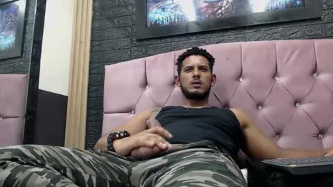 chris_dick2 online show from November 20, 6:46 am