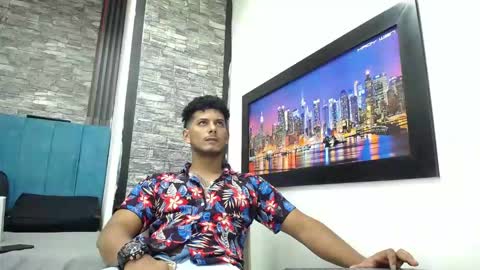 chris_dick2 online show from January 18, 2:57 am