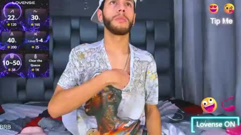chris_grey2 online show from June 25, 12:21 pm