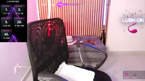 cris         Twitter magnum101010 insta magnumc20 online show from March 7, 7:55 pm