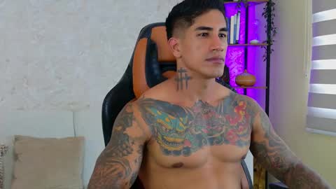 chris reilly online show from February 23, 8:09 pm