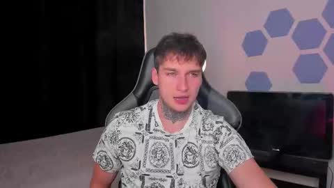 Snapshot of chris_tyson chatting on September 14, 2:02 am Chris Tyson online show from September 14, 2:02 am