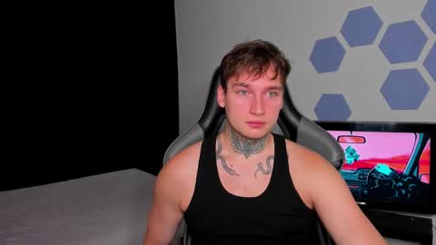 Snapshot of chris_tyson chatting on September 19, 2:12 am Chris Tyson online show from September 19, 2:12 am