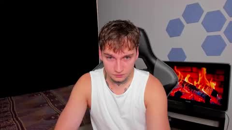 Snapshot of chris_tyson chatting on September 20, 2:22 am Chris Tyson online show from September 20, 2:22 am