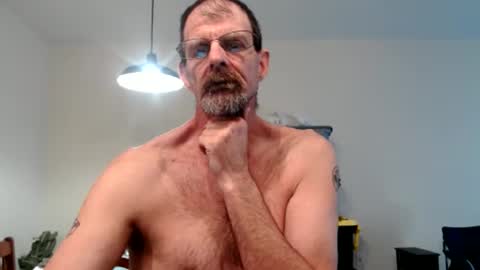 chrisintn online show from May 23, 8:36 pm