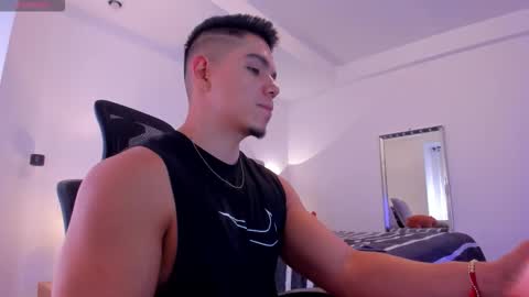 chrismorgan24 online show from October 25, 1:07 am