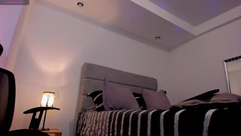 chrismorgan24 online show from March 27, 2:27 am