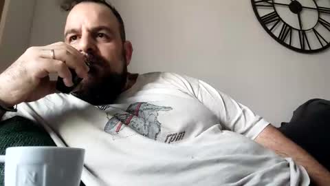 chris  ole online show from December 14, 8:32 am