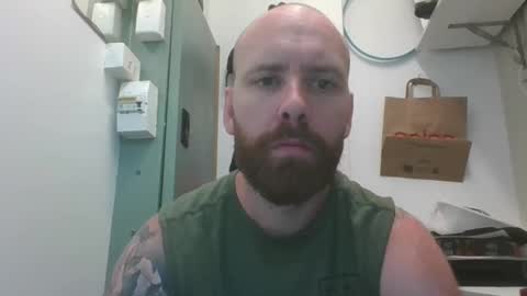 Snapshot of chrisomate31 chatting on February 10, 2:52 am chrisomate31 online show from February 10, 2:52 am