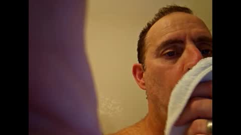 Chris online show from December 10, 3:30 am