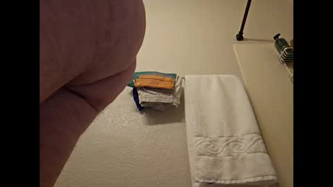 Chris online show from November 5, 2:46 am