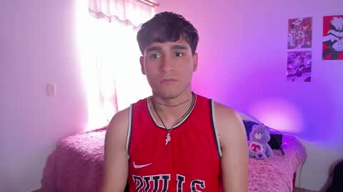 Christian Wang online show from February 3, 8:03 pm