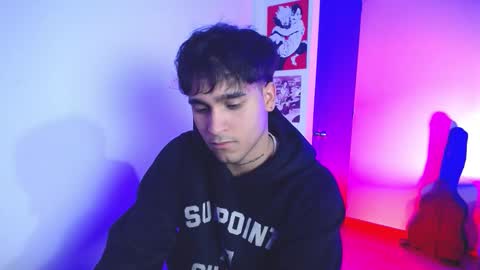 Christian Wang online show from February 20, 9:11 am