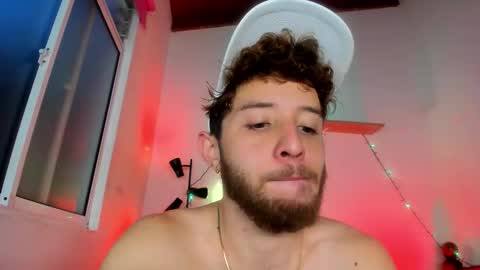 Hi dont forguet to follow me    online show from November 30, 10:56 pm