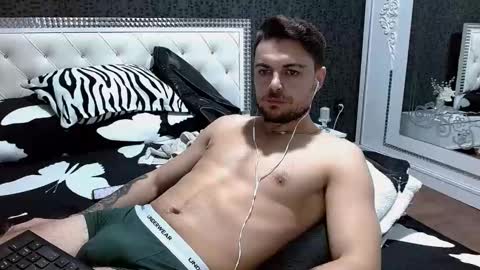 Master Gab online show from December 10, 5:00 pm