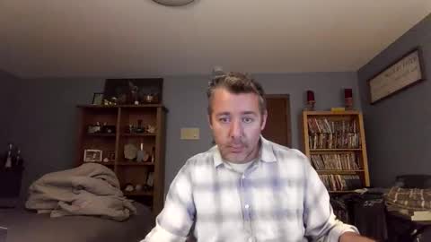 chrisw8121 online show from November 19, 7:08 am