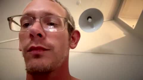 chriswells062590 online show from April 19, 6:54 pm